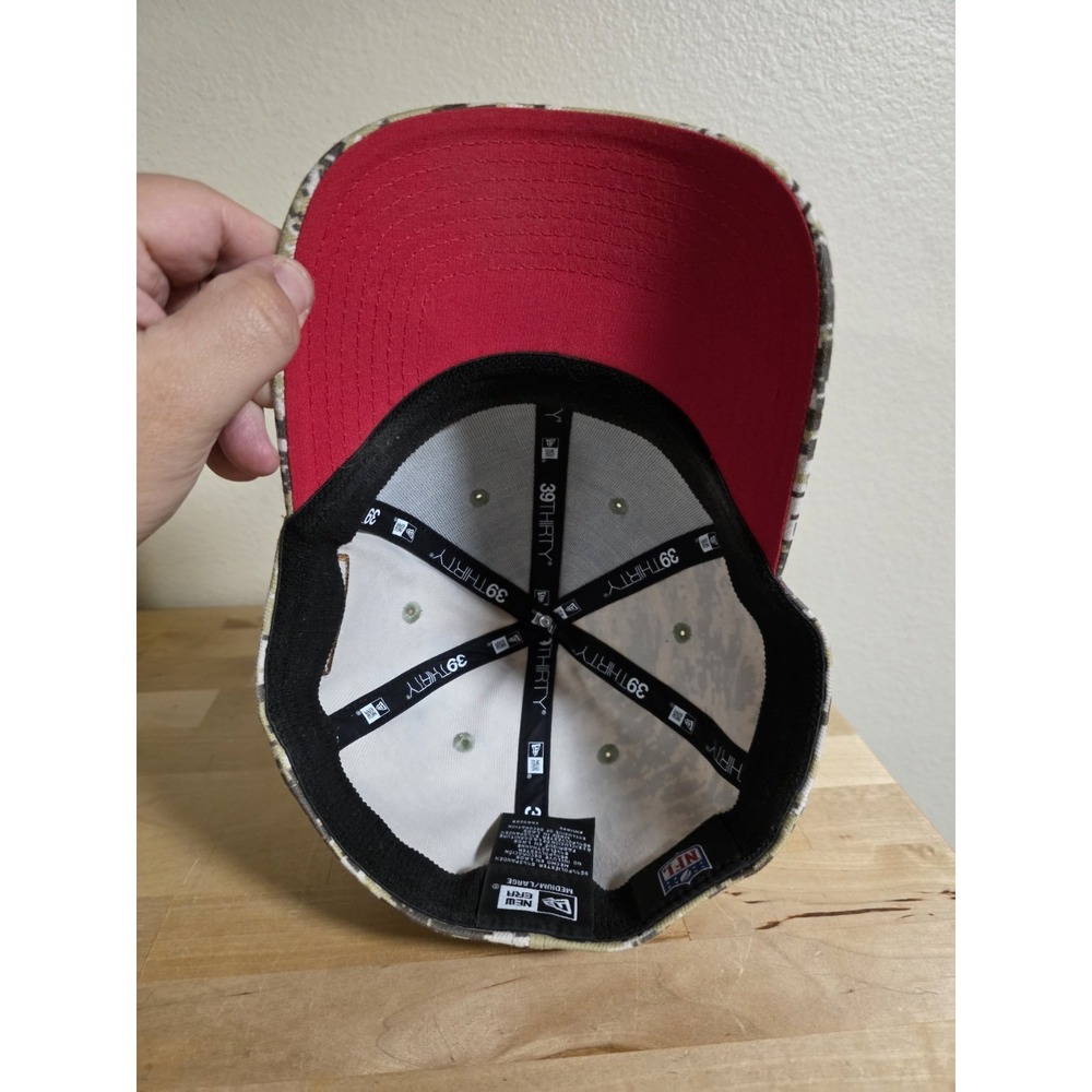 Kansas City Chiefs New Era 39THIRTY Salute To Service Hat Cap Size M-L - Picture 6 of 8